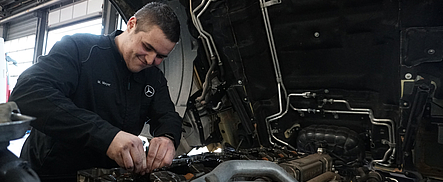 NFZ-Mechatroniker (m/w/d) NFZ-Mechatroniker (m/w/d)