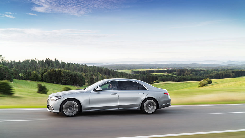 Die neue Mercedes-Benz S-Klasse Limousine Informieren Sie sich bei Ihrem Schmolck Mercedes-Benz Händler über die neue S-Klasse Limousine ❘ ✓ Mercedes-Benz Neuwagen ✓ Mercedes-Benz Limousine ✓ S-Klasse