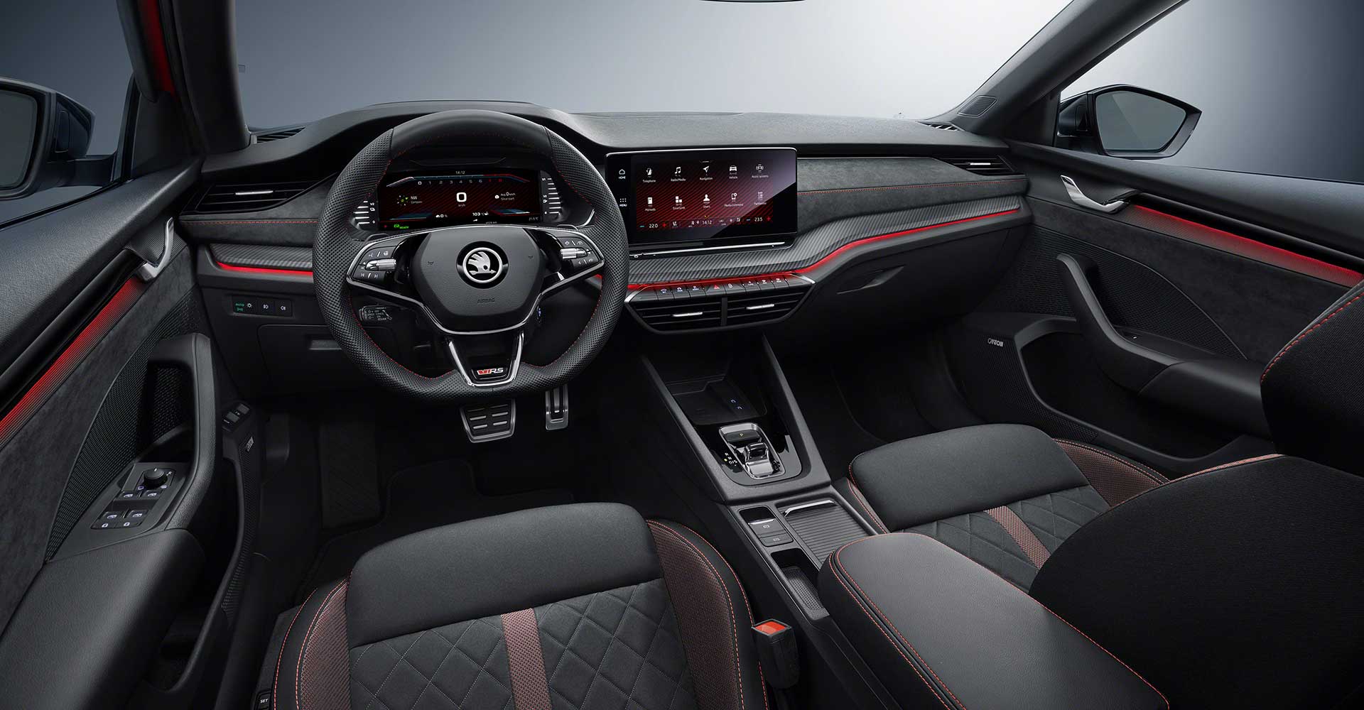 Der neue ŠKODA OCTAVIA COMBI RS Informieren Sie sich bei Schmolck, Ihrem ŠKODA Händler in Südbaden, über den neuen ŠKODA OCTAVIA COMBI RS FIRST EDITION ❘ ✓ ŠKODA Neuwagen ✓ ŠKODA OCTAVIA 2020