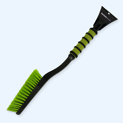 ŠKODA Eiskratzer mit Schneebesen